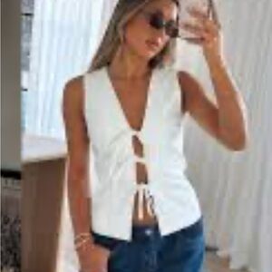 Zara White Cut-Out Sleeveless Blouse